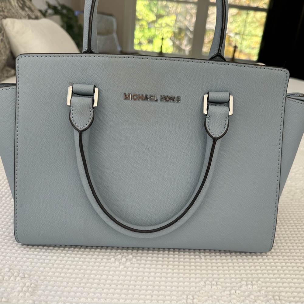 Michael Kors Selma Bag